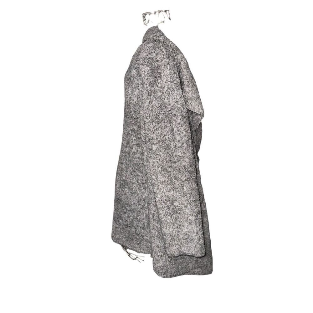 GREAT CONDITION WOMEN Hugs From Soft Surroundings grey Hug-Me Cardigan Sweater P - Picture 3 of 8